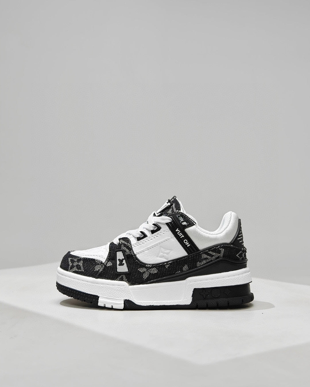 LV Kids Trainer Sneaker