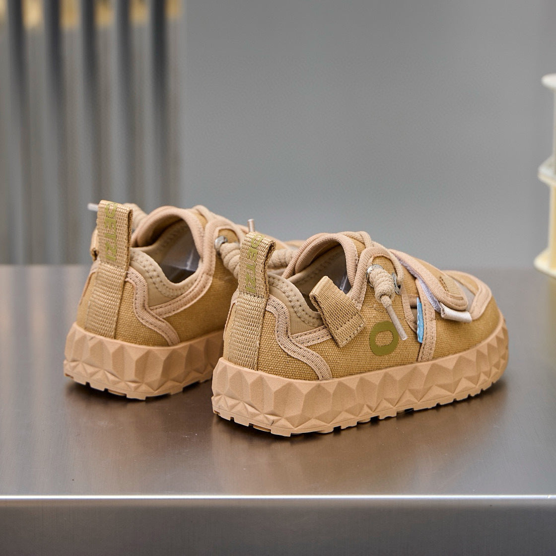 Oetzi Mini Canvas Sneakers