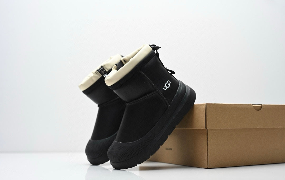 UGG Classic Short Weather Hybrid Kids Boot