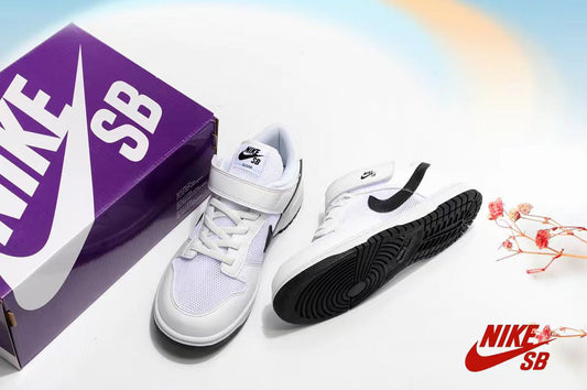 Nike SB Dunk Low Pro Kids Shoes