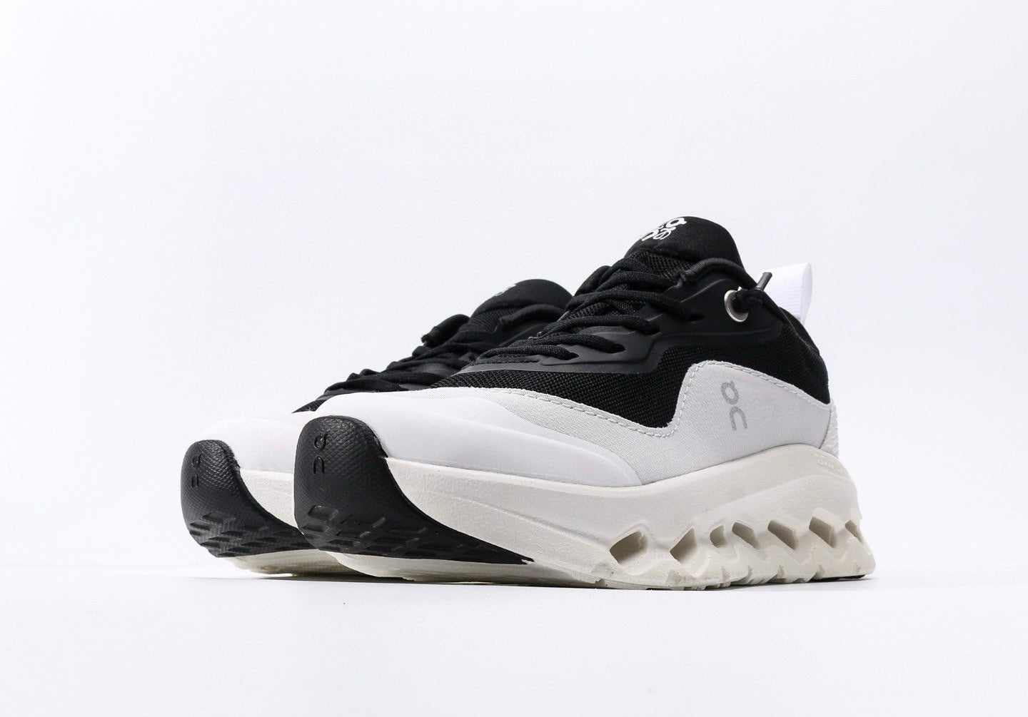 On Cloud Kids Shoes