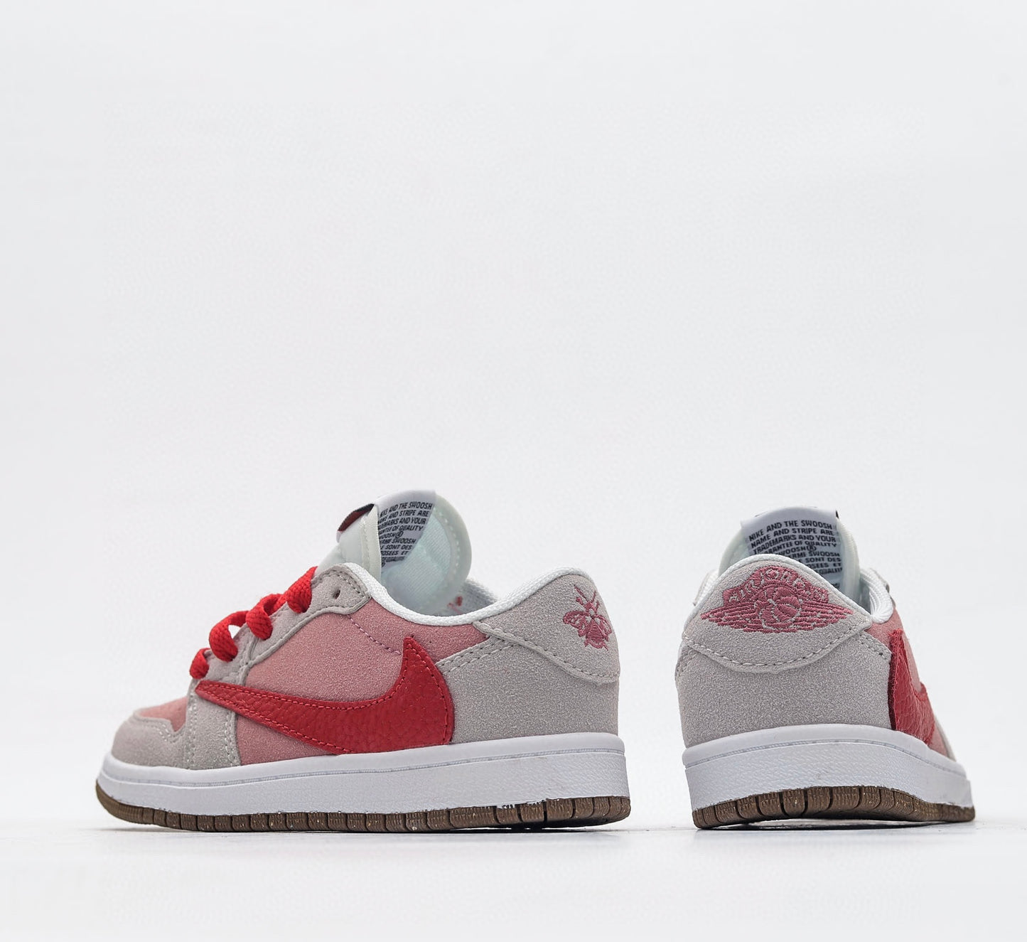 Travis Scott x Air Jordan 1 Low OG