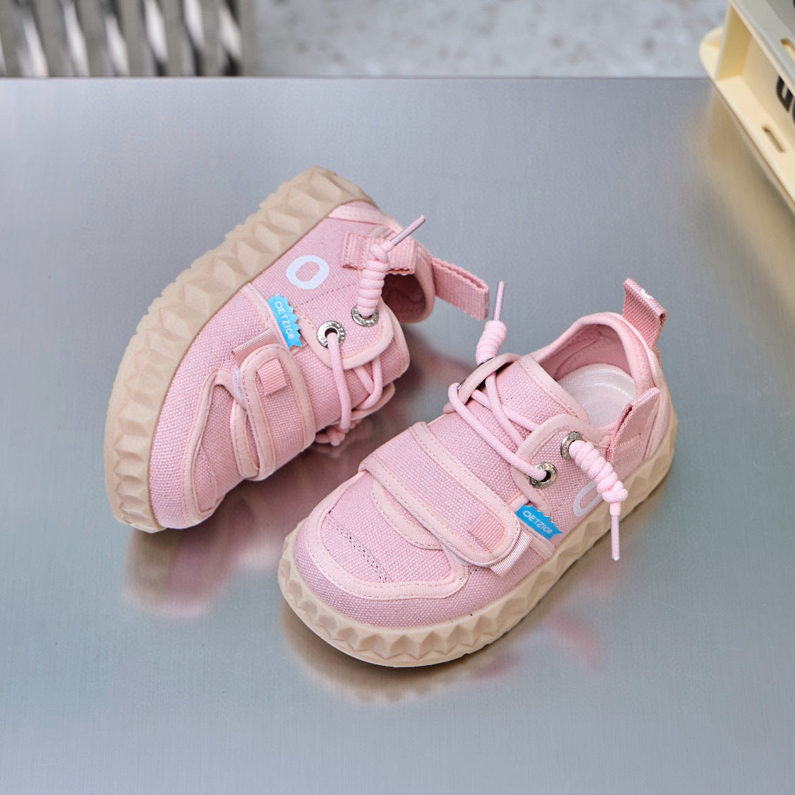 Oetzi Mini Canvas Sneakers