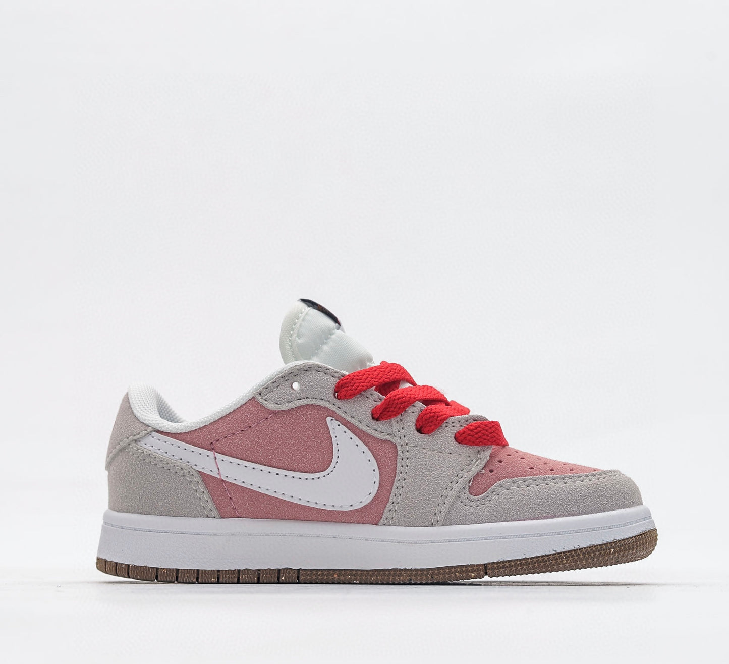 Travis Scott x Air Jordan 1 Low OG