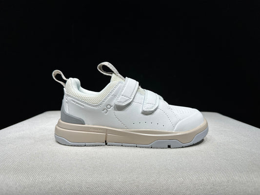 On Cloud THE ROGER Kids Shoes