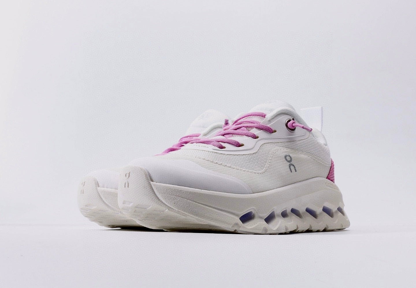 On Cloud Kids Shoes