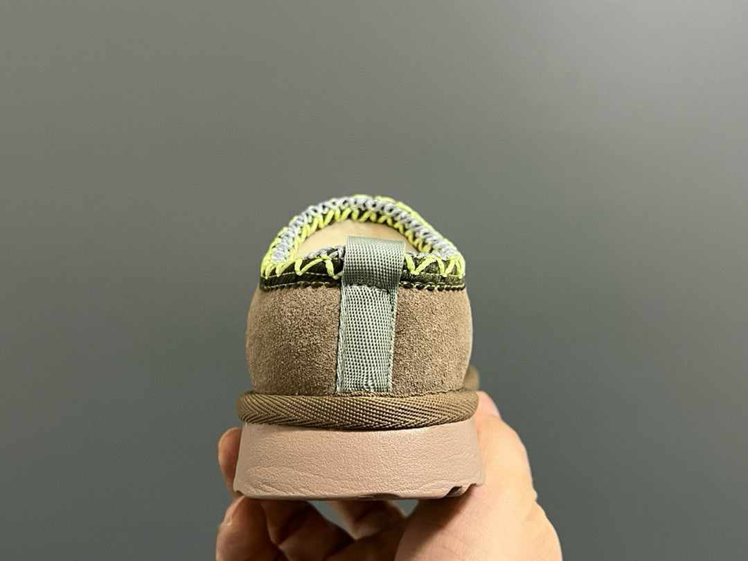 UGG Tasman Slipper