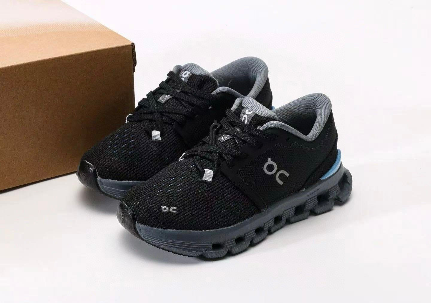 On Cloud X4 Kids Shoes